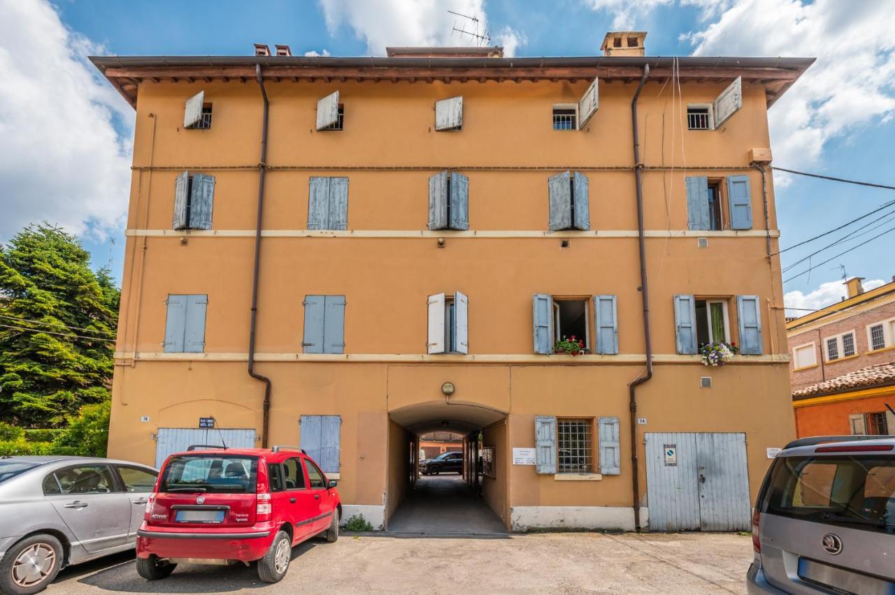 Nella Corte Del Mulino, 1 Passo Dal Centro Con Parcheggio مودينا المظهر الخارجي الصورة